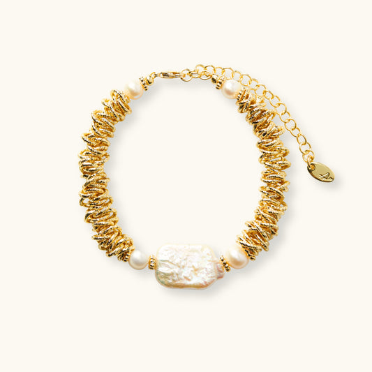 Baroque Gold Ripples Bracelet