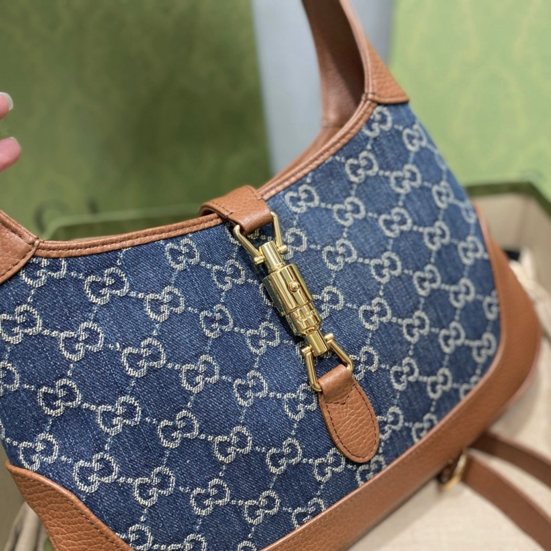 Gucci Jackie 1961 Shoulder Bag – 636706